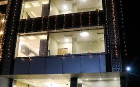 Hotel Meenakshi