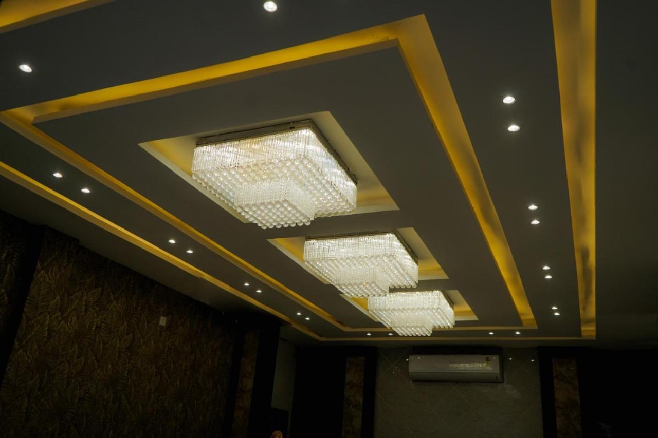 Hotel Meenakshi Hoshangabad Exterior photo
